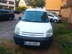 Weiß Gebraucht 2006 Citroën Berlingo Advance Van / Kleinbus | 950 € (Guter Preis)