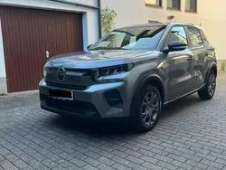 Grau Gebraucht 2025 Citroën C3 PureTech Kleinwagen | 15.550 € (Superpreis)