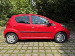 Gebraucht 2008 Peugeot 107 Kleinwagen | 4.400 € (Etwas zu teuer)
