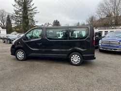 Schwarz Gebraucht 2017 Renault Trafic Expression Van / Kleinbus | 17.900 € (Fairer Preis)