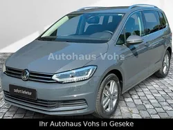 Grau Neu 2025 VW Touran Van / Kleinbus | 36.970 €