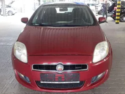 Rot Gebraucht 2008 Fiat Bravo Active Kleinwagen | 1.950 € (Fairer Preis)