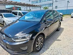 Schwarz Gebraucht 2017 VW Golf Sportsvan Sound Van / Kleinbus | 7.550 €