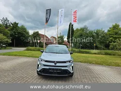 Grau Neu 2025 Renault Captur Techno SUV | 29.790 € (Etwas zu teuer)