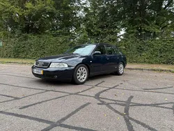 Blau Gebraucht 1999 Audi A4 Kombi | 3.800 €