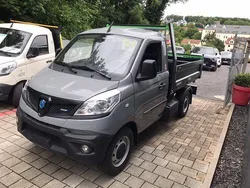 Grau Neu 2025 Piaggio Porter Kombi | 31.979 € (Etwas zu teuer)