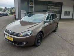 Braun Gebraucht 2011 VW Golf VI Style Kombi | 4.990 € (Fairer Preis)