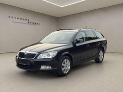 Schwarz Gebraucht 2012 Skoda Octavia Ambition Kombi | 3.500 €