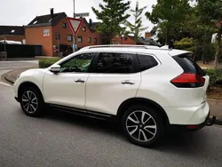 Weiß Gebraucht 2020 Nissan X-Trail Tekna SUV | 21.900 € (Fairer Preis)