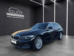 Schwarz Gebraucht 2021 BMW 330 Sport Line Kombi | 32.999 € (Etwas zu teuer)