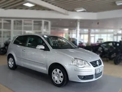 Silber Gebraucht 2005 VW Polo Comfortline Kleinwagen | 3.900 € (Etwas zu teuer)