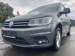 Grau Gebraucht 2017 VW Caddy Comfortline Van / Kleinbus | 10.500 €