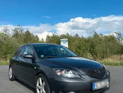 Grau Gebraucht 2006 Mazda 3 Active Kleinwagen | 2.550 € (Etwas zu teuer)