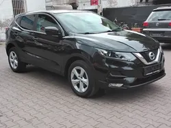 Schwarz Gebraucht 2018 Nissan Qashqai N-Connecta SUV | 10.450 € (Superpreis)