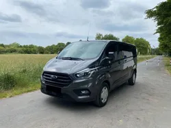 Grau Gebraucht 2020 Ford Transit Custom Van / Kleinbus | 19.900 €