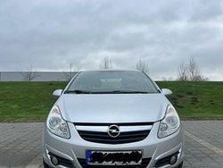 Grau Gebraucht 2010 Opel Corsa Selection Limousine | 3.330 € (Fairer Preis)
