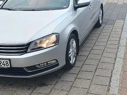 Grün Gebraucht 2011 VW Passat Limousine | 6.400 € (Fairer Preis)