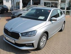 Silber Neu 2025 Skoda Fabia Kleinwagen | 18.990 € (Fairer Preis)