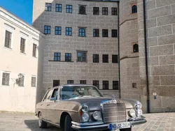 Gold Gebraucht 2025 Mercedes W108 Limousine | 18.990 €