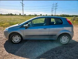 Grau Gebraucht 2007 Fiat Grande Punto Kleinwagen | 1.245 €
