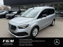 Helvinsilber Gebraucht 2023 Mercedes Citan 112 Van / Kleinbus | 29.490 € (Teuer)