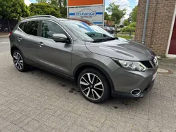 Grau Gebraucht 2016 Nissan Qashqai Tekna SUV | 7.900 € (Superpreis)