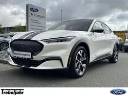 Weiß Gebraucht 2022 Ford Mustang Mach-E SUV | 28.990 € (Superpreis)