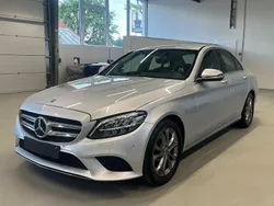 Silber Gebraucht 2018 Mercedes C180 Limousine | 21.100 € (Fairer Preis)