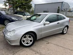 Silber Gebraucht 2003 Mercedes C180 Coupé | 4.499 € (Teuer)