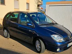 Blau Gebraucht 2003 Renault Scénic Van / Kleinbus | 1.450 € (Fairer Preis)