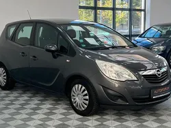 Grau Gebraucht 2012 Opel Meriva Edition Van / Kleinbus | 4.888 € (Guter Preis)