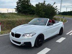 Weiß Gebraucht 2017 BMW M240 M Sport Cabrio | 25.000 €