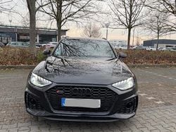 Mythosschwarz Gebraucht 2023 Audi RS4 Sport Kombi | 64.499 € (Superpreis)