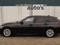 Schwarz Gebraucht 2021 BMW 318 Limousine | 16.335 € (Guter Preis)