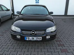 Schwarz Gebraucht 1997 Opel Omega Limousine | 1.600 € (Fairer Preis)
