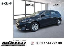 Grau Gebraucht 2025 Kia Ceed Comfort Kleinwagen | 22.945 € (Guter Preis)