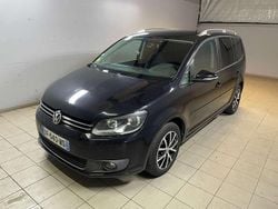 Deep black perleffekt Gebraucht 2014 VW Touran Comfortline Van / Kleinbus | 4.500 € (Guter Preis)