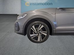 Grau Gebraucht 2024 VW T-Roc SUV | 30.049 € (Fairer Preis)