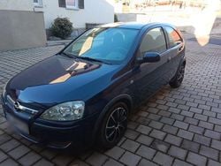 Blau Gebraucht 2004 Opel Corsa Limousine | 500 € (Guter Preis)