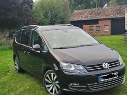 Schwarz Gebraucht 2017 VW Sharan Sound Van / Kleinbus | 27.900 € (Fairer Preis)