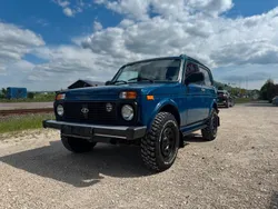 Blau Gebraucht 2013 Lada niva SUV | 8.500 € (Fairer Preis)
