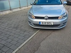 Silber Gebraucht 2017 VW Golf VII Limousine | 6.950 € (Fairer Preis)