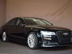 Schwarz (mythosschwarz metallic) Gebraucht 2015 Audi A8 Ambiente Limousine | 22.780 € (Fairer Preis)