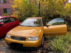 Gold Gebraucht 2000 Audi A3 Ambition Limousine | 1.300 € (Guter Preis)