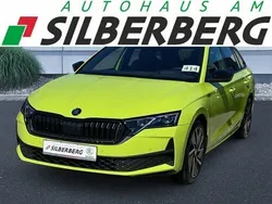 Grün Gebraucht 2024 Skoda Octavia SportLine Kombi | 35.949 € (Teuer)