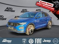 Ravennablau metallic (metallic) Gebraucht 2018 VW T-Roc R-line SUV | 17.990 € (Guter Preis)
