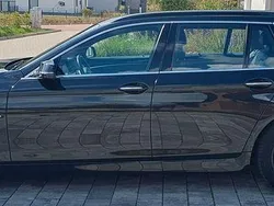 Schwarz Gebraucht 2016 BMW 530 Luxury Line Kombi | 19.900 € (Fairer Preis)