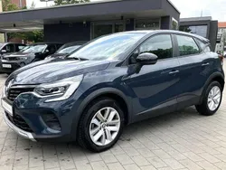 Rauchblau Gebraucht 2024 Renault Captur Equilibre SUV | 17.999 € (Fairer Preis)