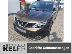 Braun Gebraucht 2017 Nissan Qashqai N-Connecta SUV | 11.790 € (Fairer Preis)