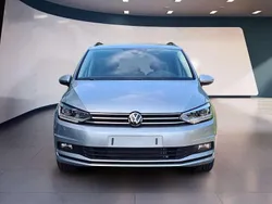 Oyster silver metallic Gebraucht 2025 VW Touran Comfortline Van / Kleinbus | 36.859 € (Fairer Preis)